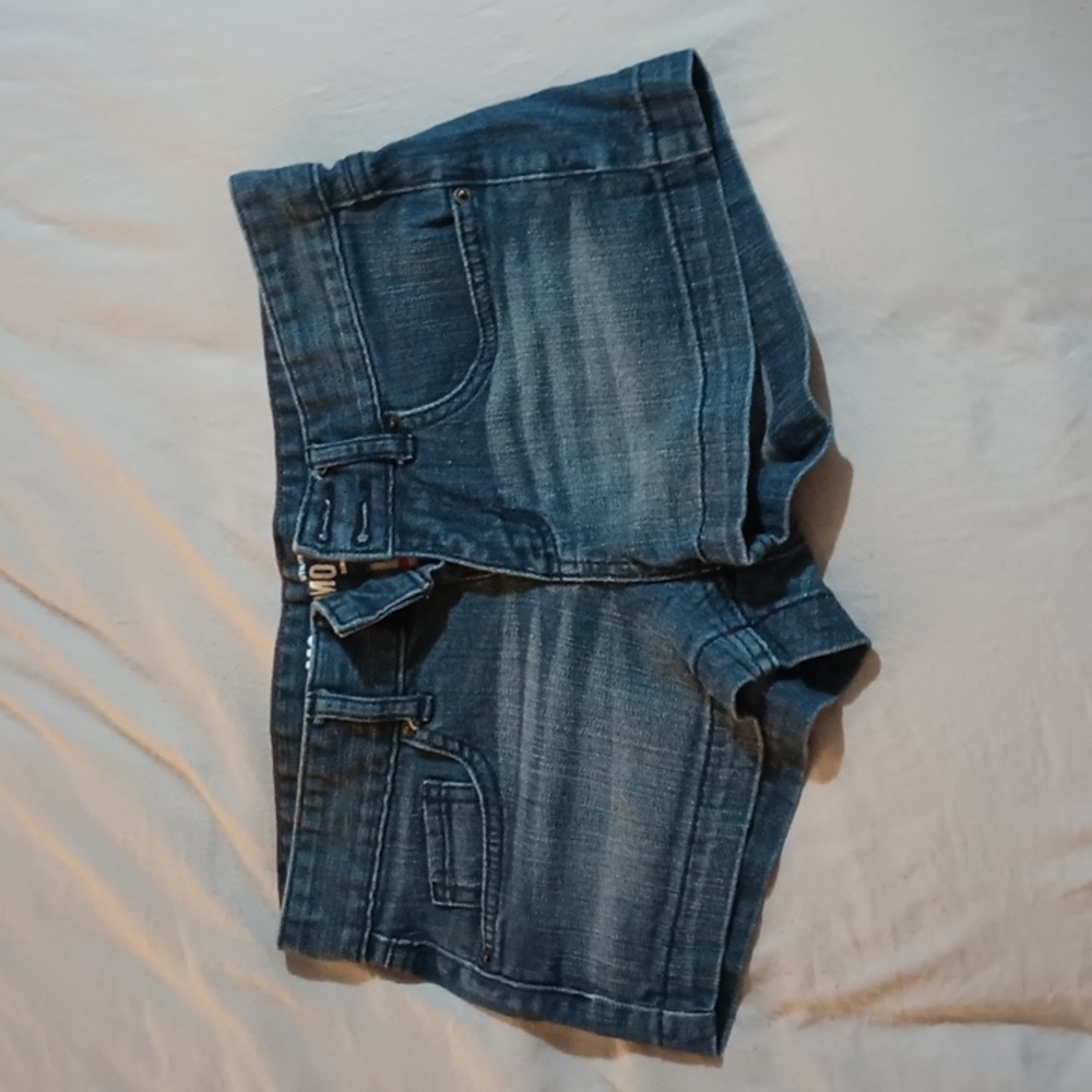NWOT Juniors Short Shorts